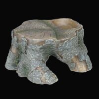 Pine Stump Den Medium